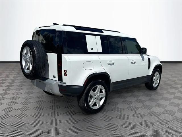 2021 Land Rover Defender 110 SE