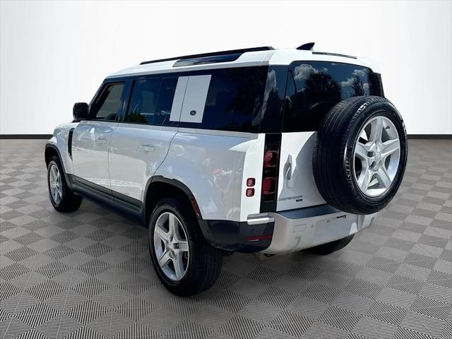 2021 Land Rover Defender 110 SE