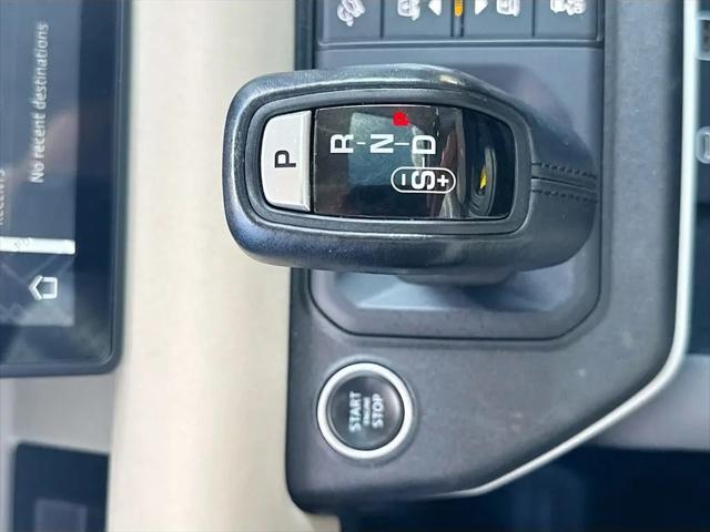2021 Land Rover Defender 110 SE