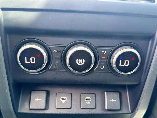 2021 Land Rover Defender 110 SE