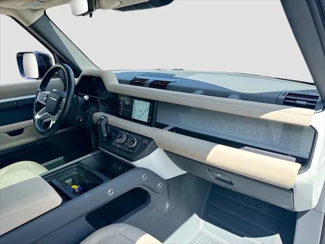2021 Land Rover Defender 110 SE