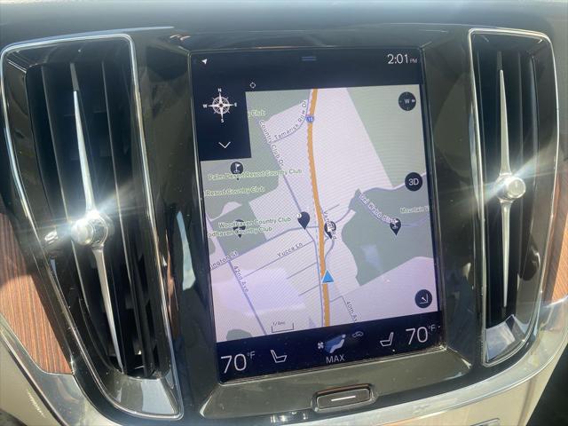 2021 Volvo S60 T6 Momentum