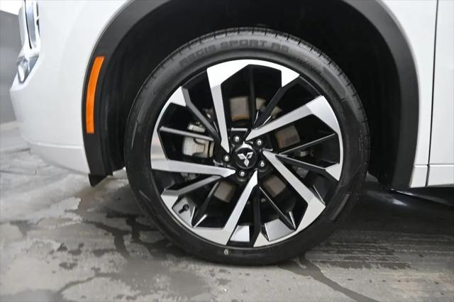 2022 Mitsubishi Outlander SEL 2.5 2WD