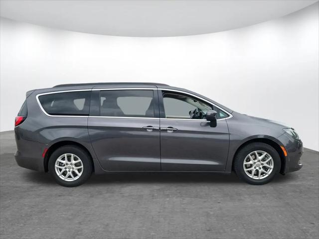 2020 Chrysler Voyager LXI