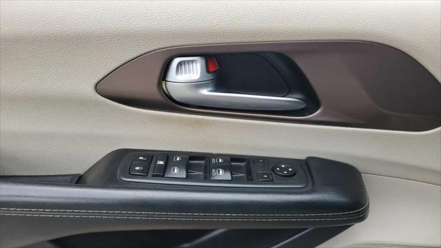 2020 Chrysler Voyager LXI