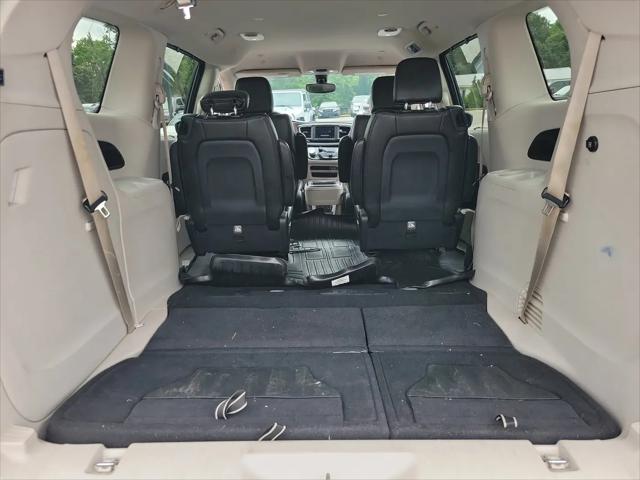 2020 Chrysler Voyager LXI