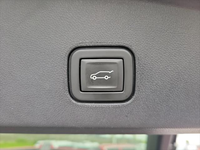 2024 Cadillac iQ Luxury w/1SC