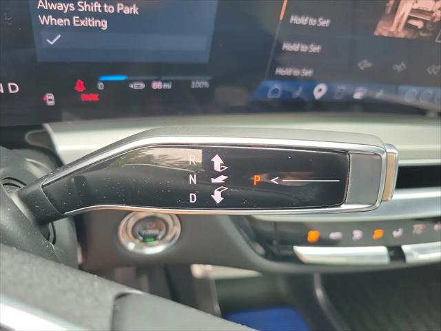 2024 Cadillac iQ Luxury w/1SC