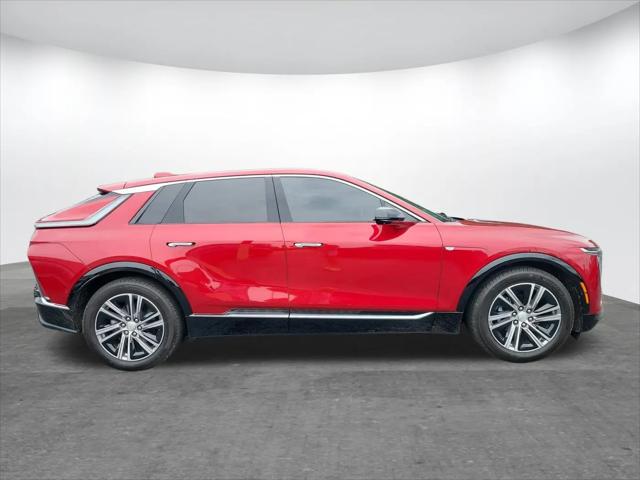 2024 Cadillac iQ Luxury w/1SC