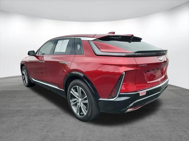 2024 Cadillac iQ Luxury w/1SC