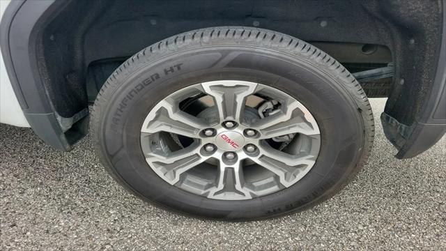 2025 GMC Sierra 1500 2WD Crew Cab Short Box SLT