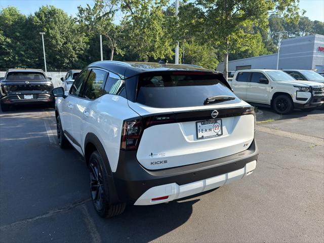 2026 Nissan Kicks SR