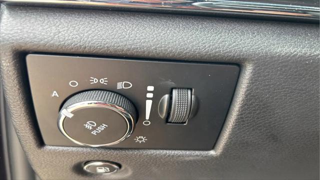 2020 Jeep Grand Cherokee Limited 4x2
