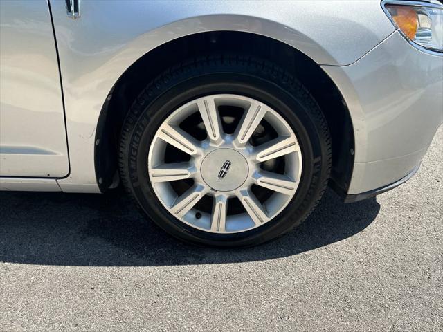 2011 Lincoln MKZ Base