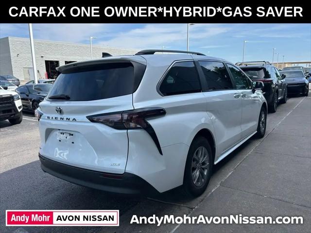 2025 Toyota Sienna XLE