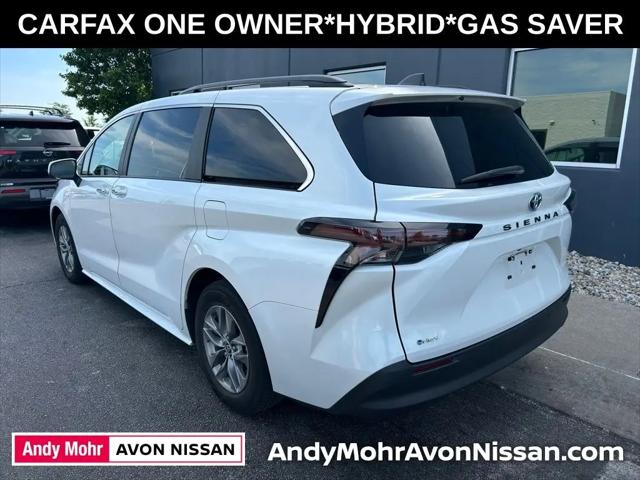 2025 Toyota Sienna XLE