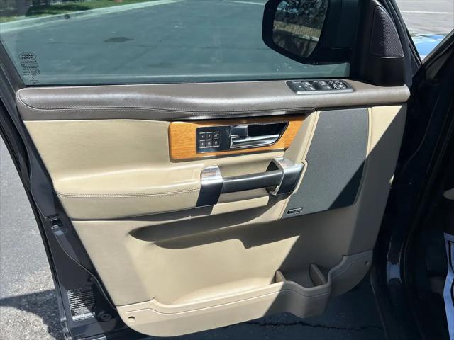 2015 Land Rover LR4 LUX