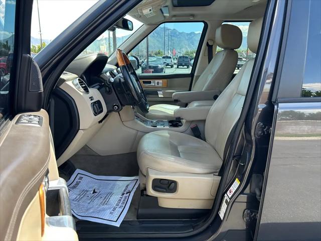 2015 Land Rover LR4 LUX
