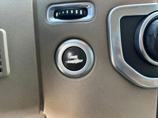 2015 Land Rover LR4 LUX