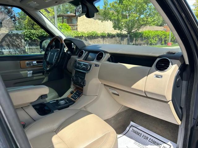 2015 Land Rover LR4 LUX