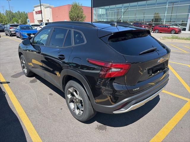 2025 Chevrolet Trax FWD LT
