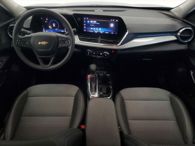 2025 Chevrolet Trax FWD LT