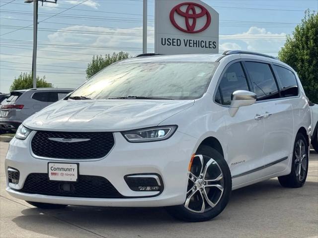 2024 Chrysler Pacifica Pinnacle for sale in Baytown, TX
