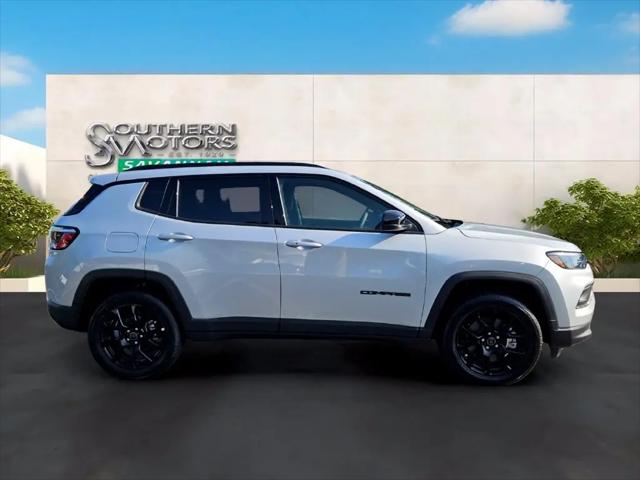 2026 Jeep Compass Latitude Altitude