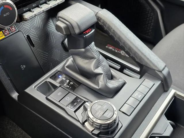 2025 Toyota 4Runner TRD Off Road