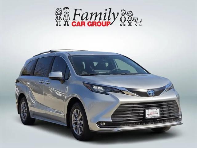 2025 Toyota Sienna XLE