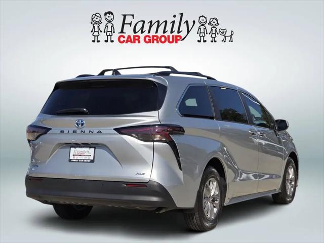 2025 Toyota Sienna XLE