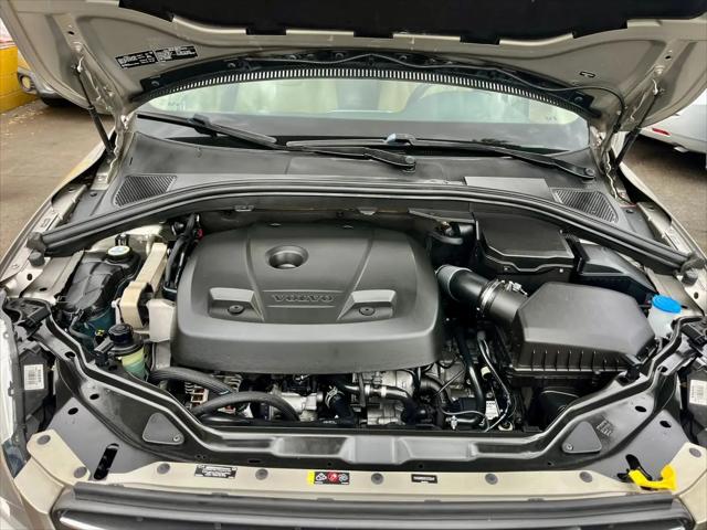 2015 Volvo XC60 T5 Premier