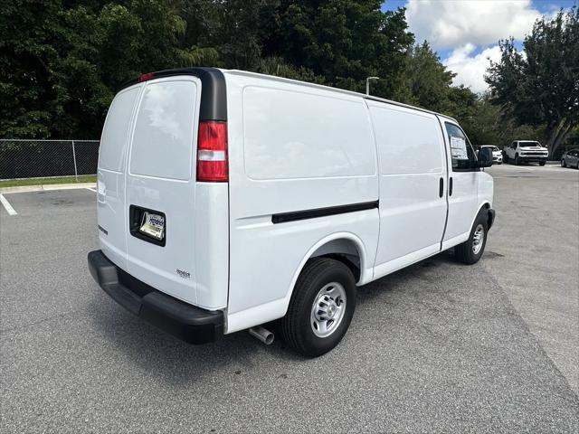 2025 Chevrolet Express Cargo Van RWD 2500 Regular Wheelbase WT