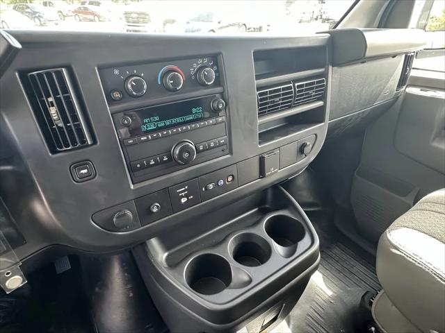 2025 Chevrolet Express Cargo Van RWD 2500 Regular Wheelbase WT