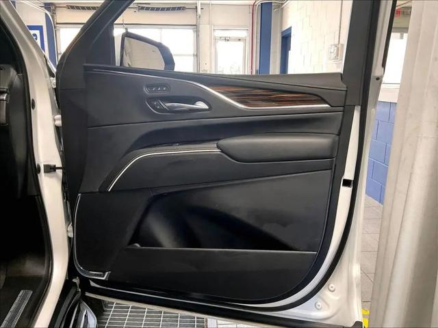 2023 Cadillac Escalade 4WD Premium Luxury