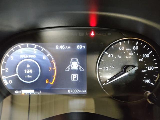 2021 Nissan Kicks SV Xtronic CVT