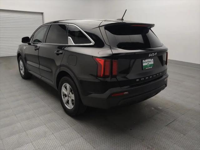 2022 Kia Sorento LX