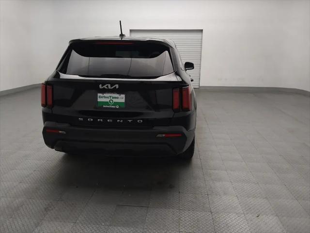 2022 Kia Sorento LX
