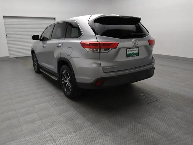 2019 Toyota Highlander LE