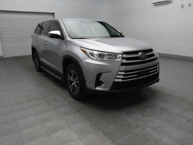 2019 Toyota Highlander LE