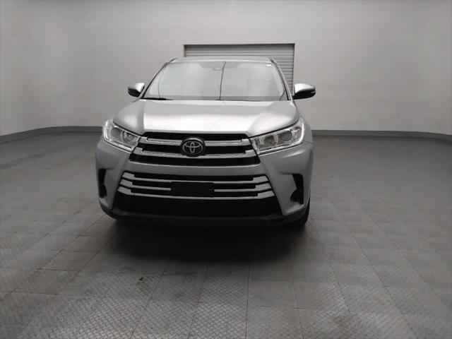 2019 Toyota Highlander LE