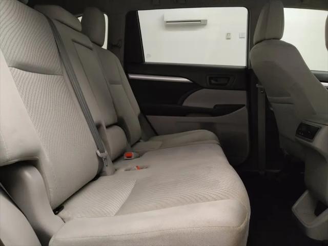 2019 Toyota Highlander LE