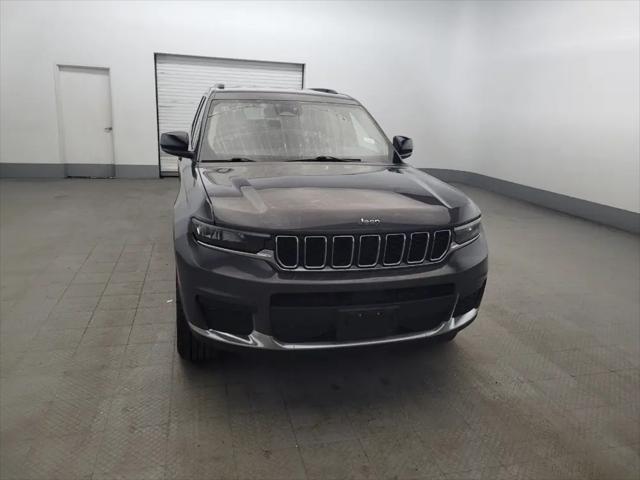 2022 Jeep Grand Cherokee L Laredo 4x4