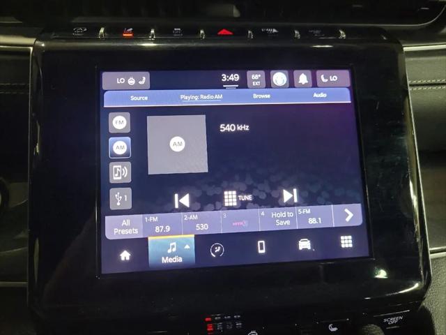 2022 Jeep Grand Cherokee L Laredo 4x4