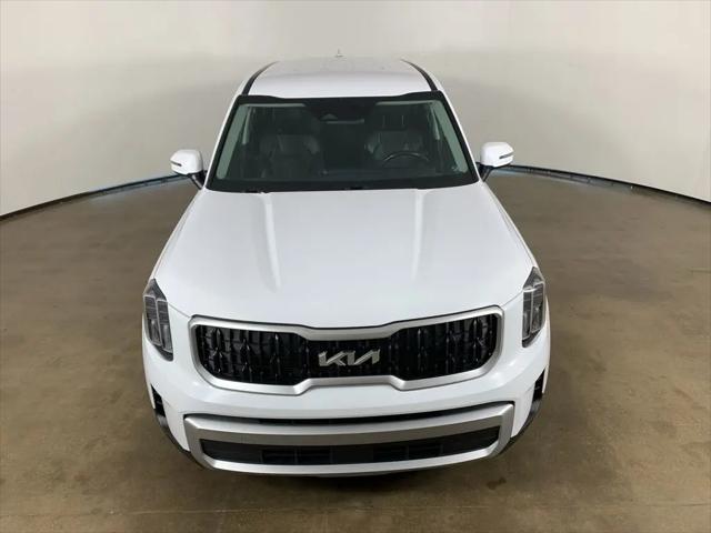 2023 Kia Telluride LX