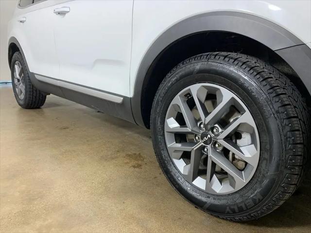 2023 Kia Telluride LX