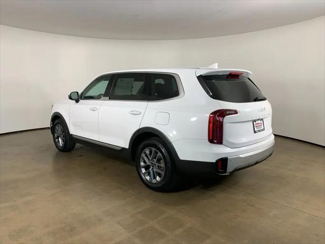 2023 Kia Telluride LX