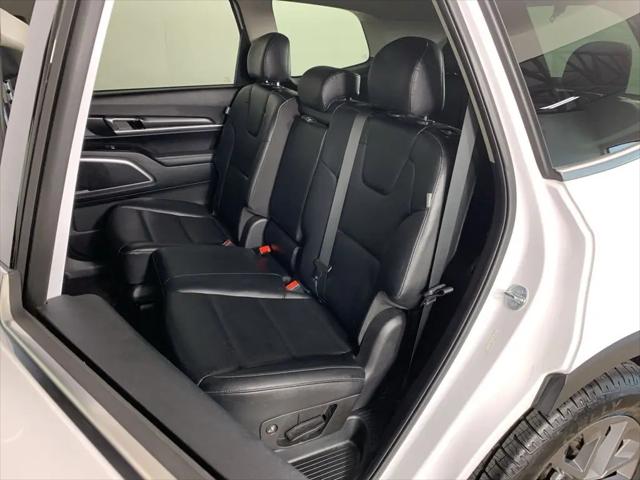 2023 Kia Telluride LX