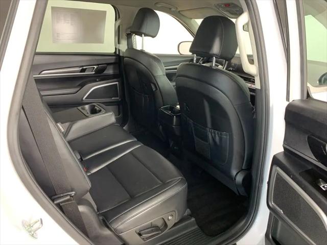 2023 Kia Telluride LX