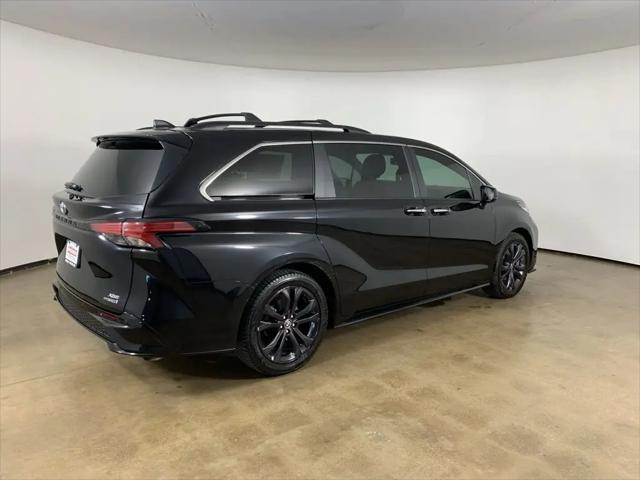 2022 Toyota Sienna XSE